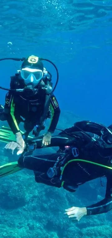 © Baptême de plongée Lecques aquanaut - Lecques aquanaut