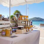 © Marché Saint Cyr les pieds dans l'eau - Office de tourisme de Saint-Cyr-sur-Mer / Joan Costeja