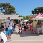 © Marché Saint Cyr les pieds dans l'eau - Office de tourisme de Saint-Cyr-sur-Mer / Joan Costeja