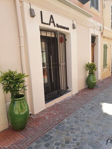 © Devanture restaurant - Restaurant L.A