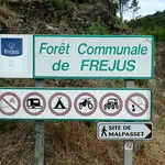 © Le Parcours Cyclable du Littoral Varois - V65 - Nicolas Pinson @ France Vélo tourisme