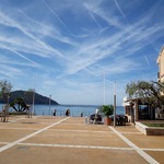 © Place de l'appel du 18 Juin - Chanteplage