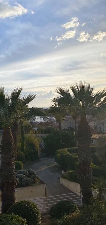 T2 Balcons du Port