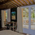 © Chambre la Vigne - Chambres d'hôtes et Spa "Les Pieds Tanqués"