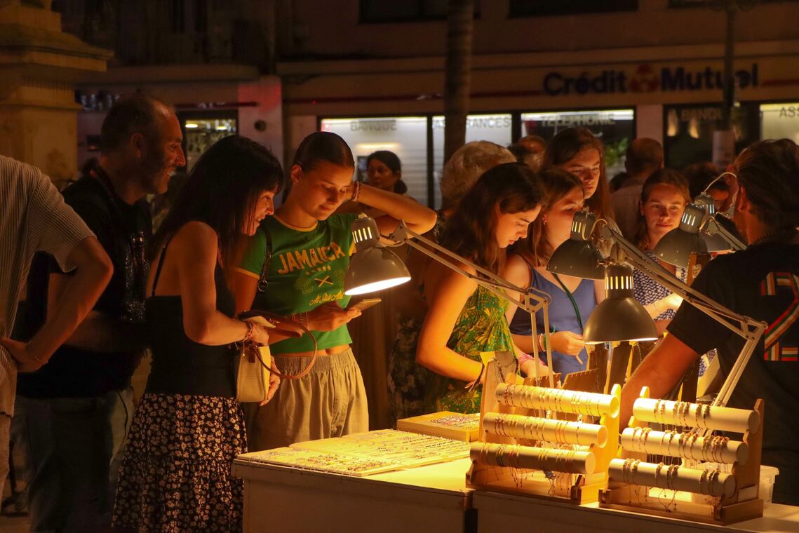 © Marché Nocturne - Sanary Tourisme