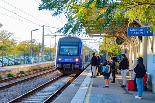 Gare SNCF Ollioules-Sanary-sur-Mer