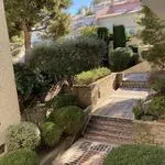 © Vue sur le jardin - BASSI - CAT 26