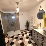 © La salle de bain - roman caroline