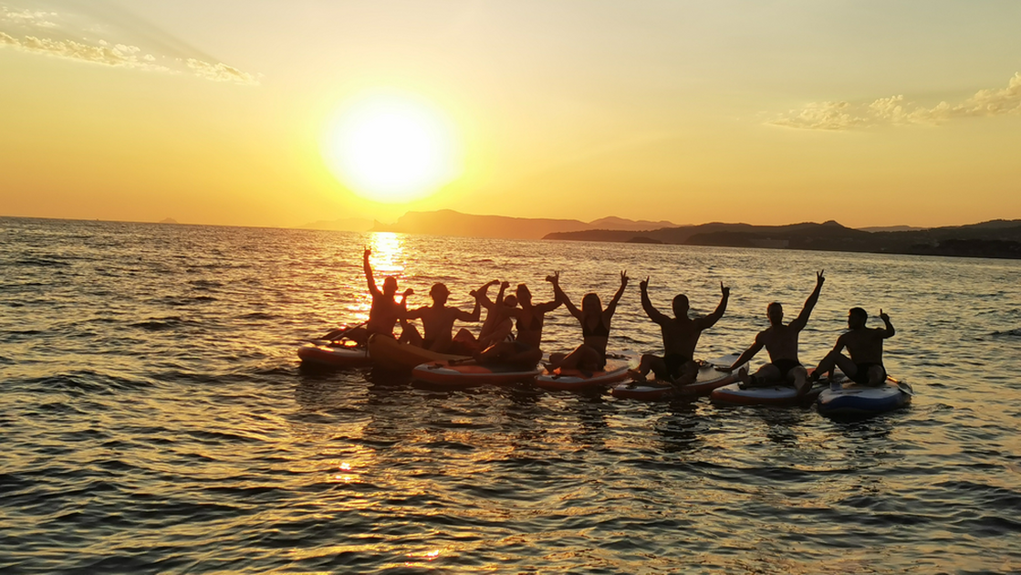 © Paddles & Sunset - Portissol Bay