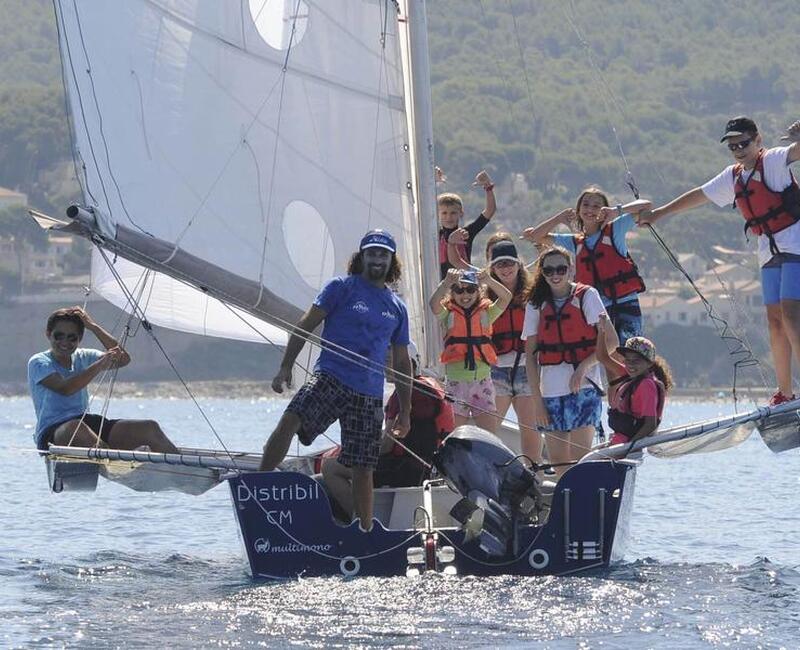 Balade en mer sur un voilier