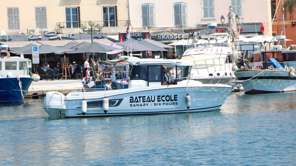 © Sanary Bateau École - Sanary Tourisme