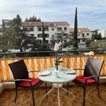 © Le Prov. Village - Balcon terrasse - Marc G