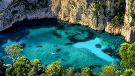 © 7 Calanques départ Bandol_Bandol - Atlantide