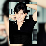 © Humour : Sandrine Sarroche, Nouveau spectacle | Théâtre Galli_Sanary-sur-Mer - Sandrine-Sarroche-scaled