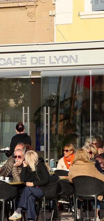 © Café de Lyon_Sanary-sur-Mer - Sanary Tourisme