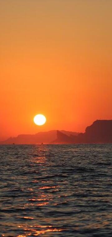 © Horizon Sunset : baignade et apéro_Saint-Cyr-sur-Mer - Cap Sud Horizon
