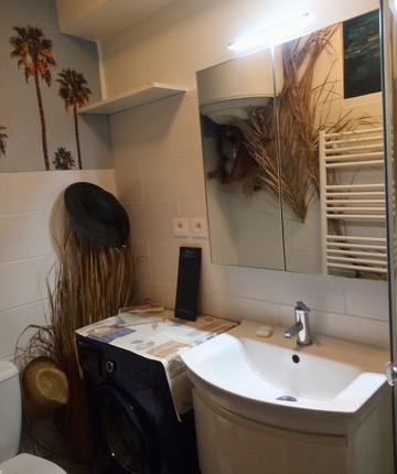© Salle d'eau - Trouillet Monique