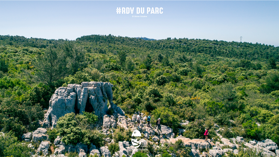 © L'étonnant karst du plateau de Siou-Blanc | Cycle Géol·EAU·gie #4_Signes - PNR Sainte-Baume