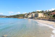© Plage de la Gorguette_Sanary-sur-Mer - Sanary Tourisme