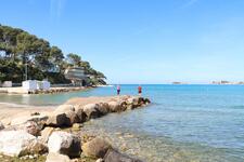 © Plage de la Gorguette_Sanary-sur-Mer - Sanary Tourisme