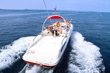 © Parasailing with Sanary parachute_Sanary-sur-Mer - Sanary Tourisme