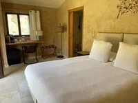 © Gîtes La Font des Pères_Le Beausset - La font des pères
