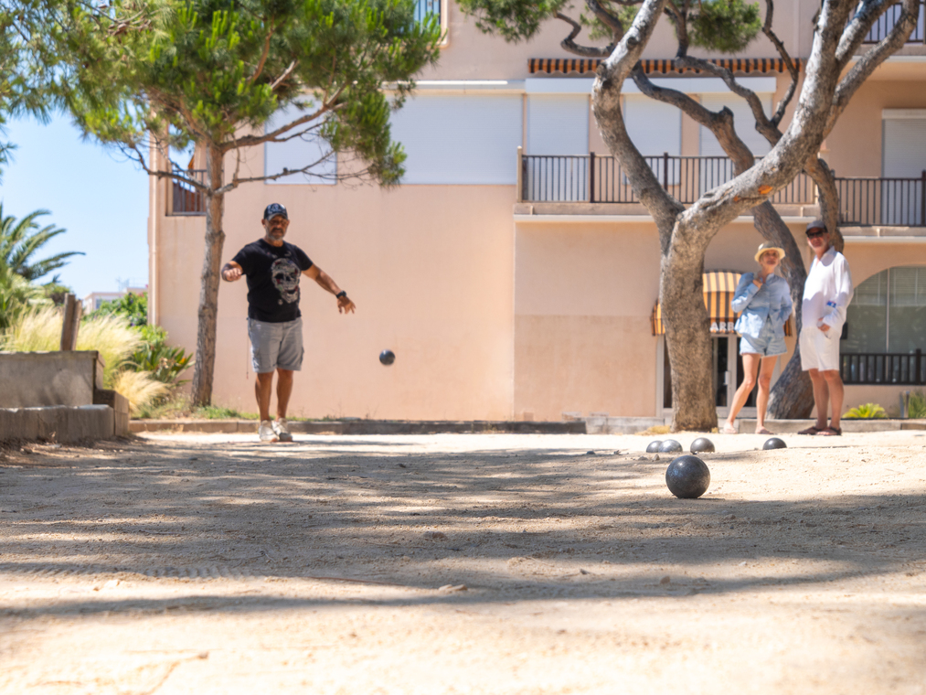 © Boulodrome Square Ferrié_Saint-Cyr-sur-Mer - ©Office de tourisme de Saint-Cyr-sur-Mer /  Inès da Fonseca