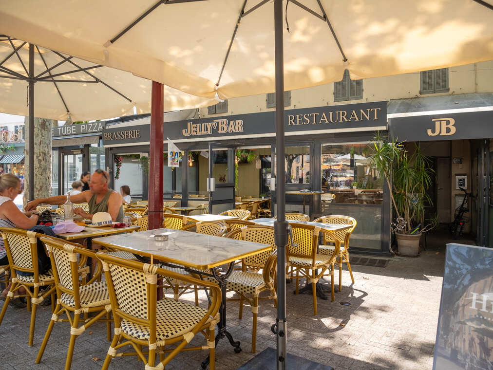 © Jellybar_Saint-Cyr-sur-Mer - ©Office de tourisme de Saint-Cyr-sur-Mer /  Inès da Fonseca