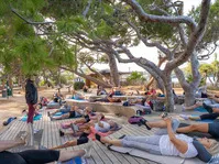 © Stretching_Saint-Cyr-sur-Mer - ©Office de tourisme de Saint-Cyr-sur-Mer /  Inès da Fonseca