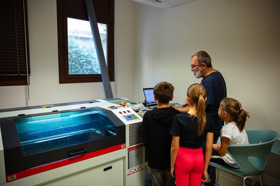 © Atelier FabLab_Sanary-sur-Mer - Ville de Sanary-sur-Mer