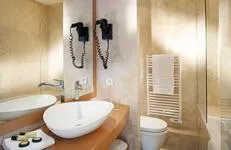 © Grand Hôtel les Lecques Saint-Cyr-sur-Mer - Grand Hôtel les Lecques Saint-Cyr-sur-Mer
