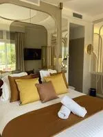 © Suite - Grand Hôtel des Lecques