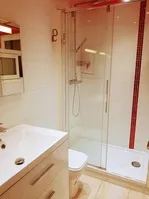 © Salle de bain indépendante - Anquetil