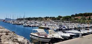 © Nouveau port et jetée à 100m - Anquetil
