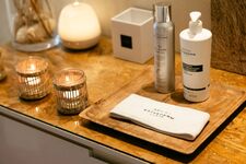 © A fleur de peau_Sanary-sur-Mer - A fleur de peau_Sanary-sur-Mer