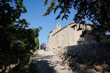 © LE BEAUSSET - Chemin des Oratoires - ©Denis Caviglia