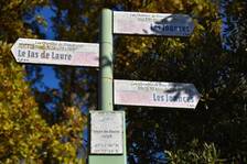 © SIGNES - Les Aiguilles de Valbelle - Gilles Morillo - Association Géo2