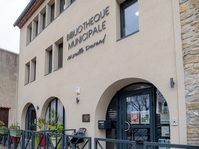 © Municipal Library Mireille Durand_Saint-Cyr-sur-Mer - ©Office de tourisme de Saint-Cyr-sur-Mer / Inès Da Fonseca