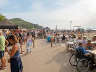© Sardinade & DJ on the beach_Saint-Cyr-sur-Mer - ©Office de tourisme de Saint-Cyr-sur-Mer -  Inès Da Fonséca