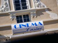 © Film-debate at the Casino - Office de tourisme de Saint-Cyr-sur-Mer / Joan Costeja