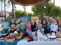 © Charity Flea Market by Sekolin Ny_Sanary-sur-Mer - Sanary Tourisme