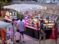 © Marché nocturne des Ports des Lecques_Saint-Cyr-sur-Mer - ©Office de tourisme de Saint-Cyr-sur-Mer -  Inès Da Fonséca
