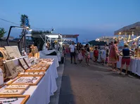 © Marché nocturne des Ports des Lecques_Saint-Cyr-sur-Mer - ©Office de tourisme de Saint-Cyr-sur-Mer -  Inès Da Fonséca