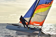 © SNGL Sail school: sail lessons and courses - SNGL - Ecole de voile