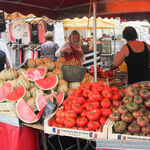 © Marché hebdomadaire - Office de Tourisme de Saint-Cyr-sur-Mer