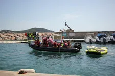 © Bouée tractée avec wake sensation - Office de tourisme de Saint-Cyr-sur-Mer