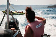 © Bouée tractée avec wake sensation - Office de tourisme de Saint-Cyr-sur-Mer