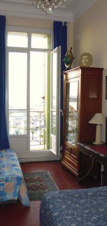 © De Smet Guilaine - De Smet Guilaine 2020