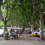 © Marché des producteurs - Office de tourisme de Saint-Cyr-sur-Mer / Joan Costeja