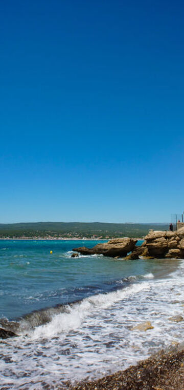 © Plage de la Reinette - Office de tourisme de Saint-Cyr-sur-Mer / Joan Costeja